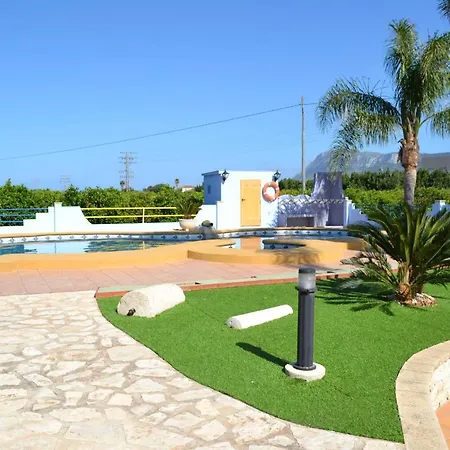 En Con Piscina Privada Chalé *